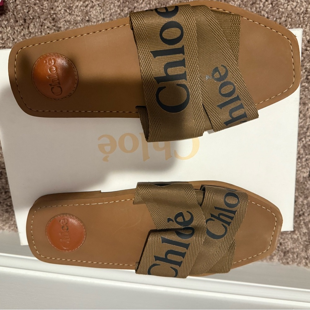 Chloe Tan Sandals with Black Logo